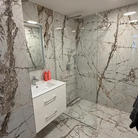 Luxury City Bratislava Apartment Apartman